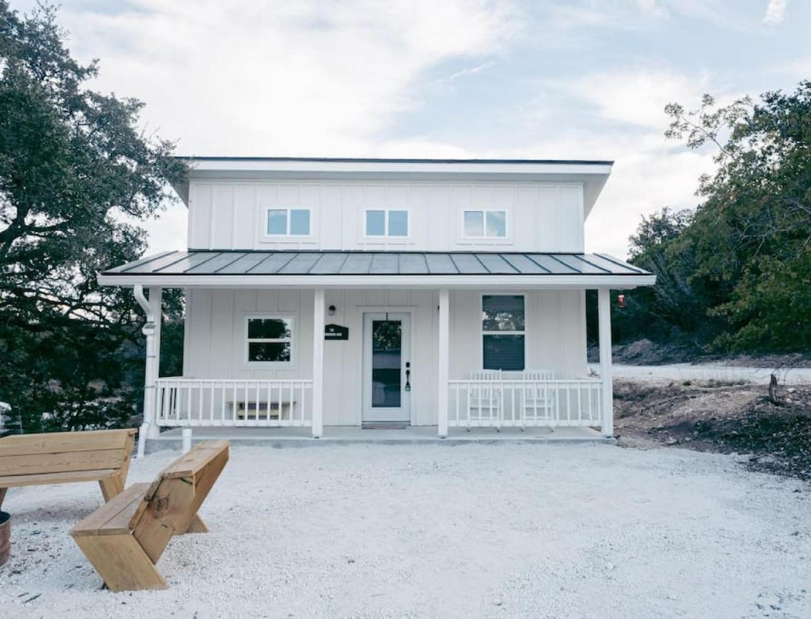 Spring BranchHummingbird Haus - Hill Country Views On 20 Acres With Firepit别墅 外观 照片